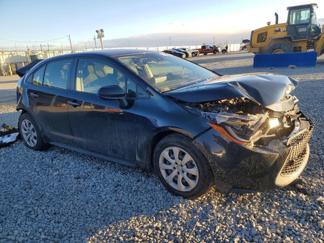 2022 Toyota Corolla Le - Фото 4