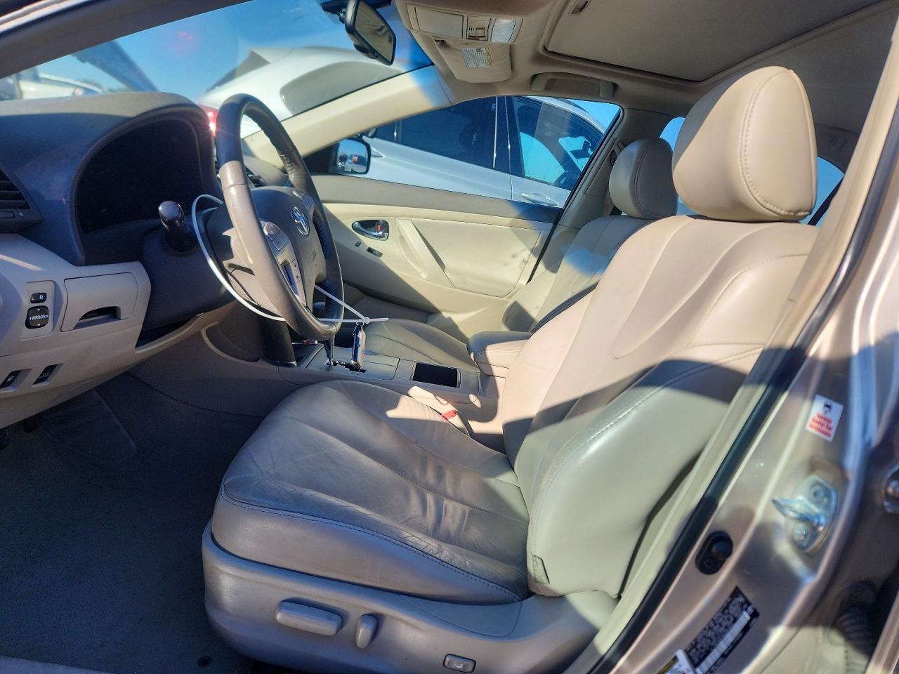 2009 Toyota Camry Hybrid - Image 7
