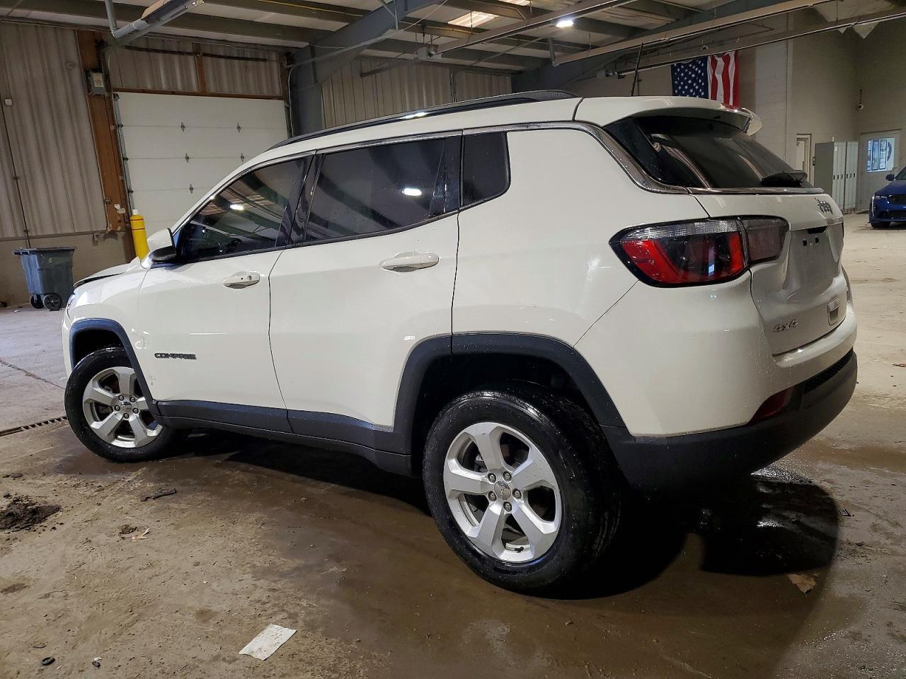 2019 Jeep Compass Latitude - Image 2