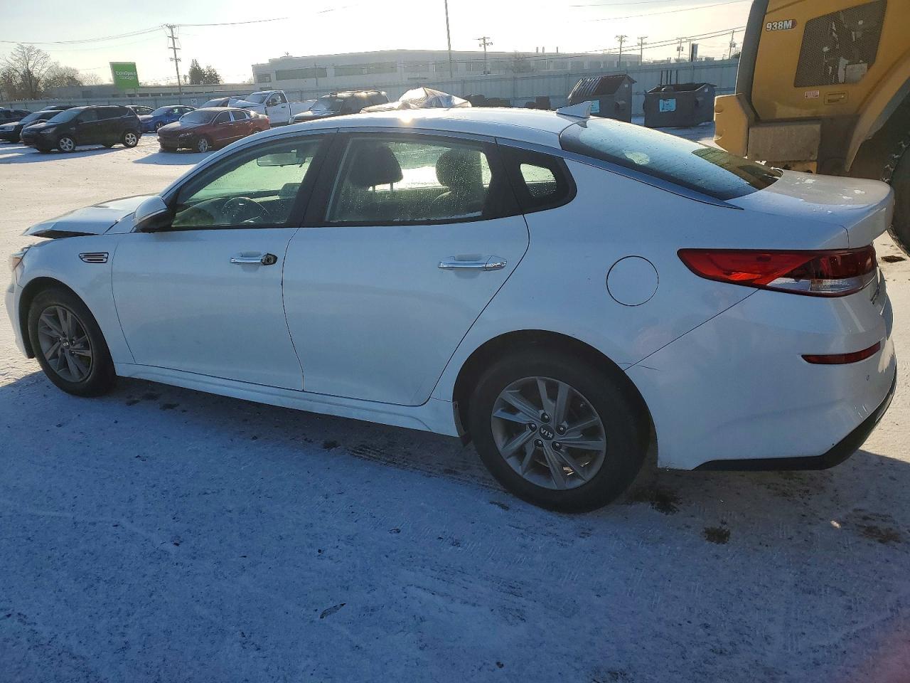 2019 Kia Optima Lx - Image 2