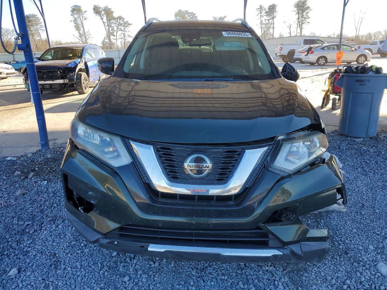 2019 Nissan Rogue S - Image 5