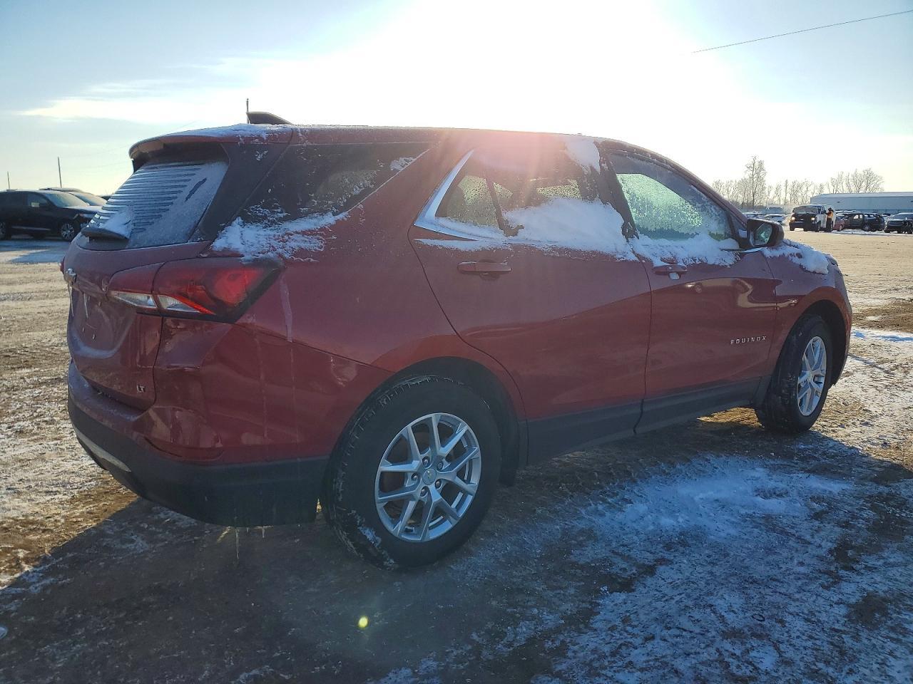 2022 Chevrolet Equinox Lt - Image 3