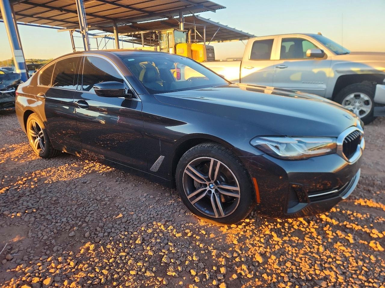 2023 BMW 530 I - Фото 4