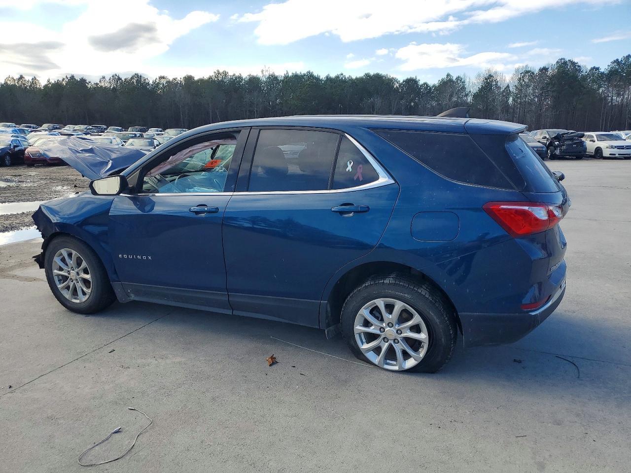 2020 Chevrolet Equinox Lt - Фото 2
