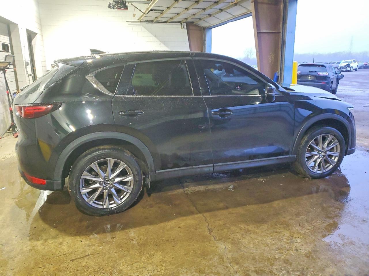 2019 Mazda Cx-5 Grand Touring - Фото 3