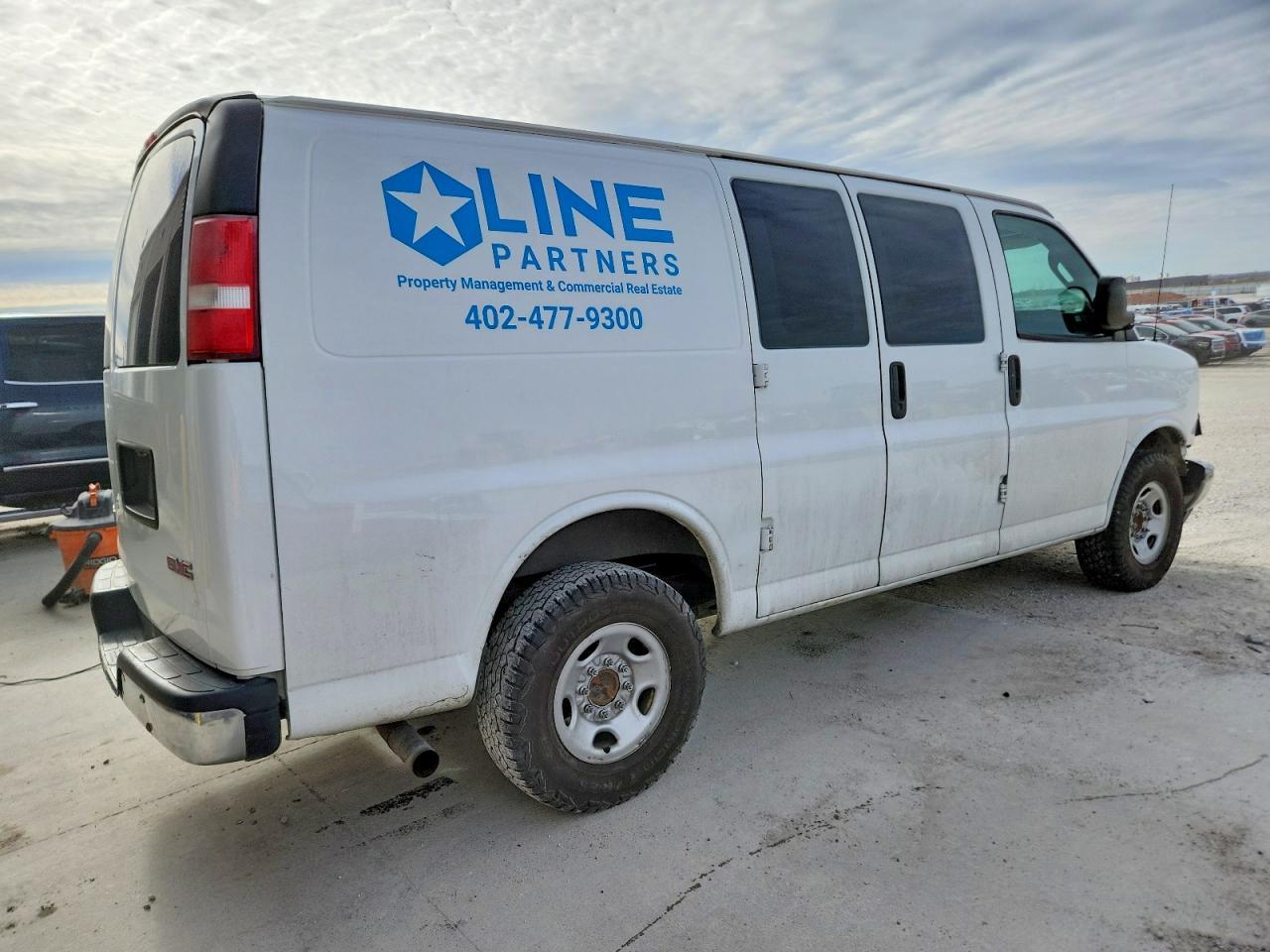 2017 GMC Savana G2500 Utility / Service Van - Фото 3