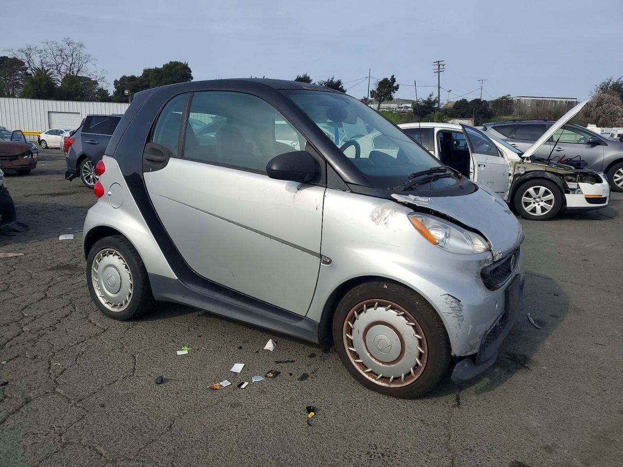 2013 Smart Fortwo Pure - Image 4