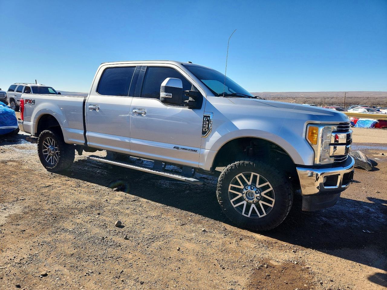 2017 Ford F250 Super Duty - Фото 4