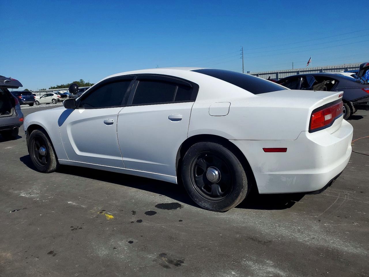 2011 Dodge Charger Police - Фото 2