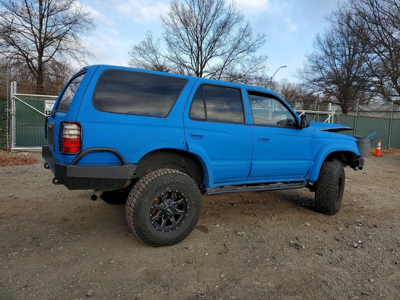1996 Toyota 4Runner Limited - Image 3