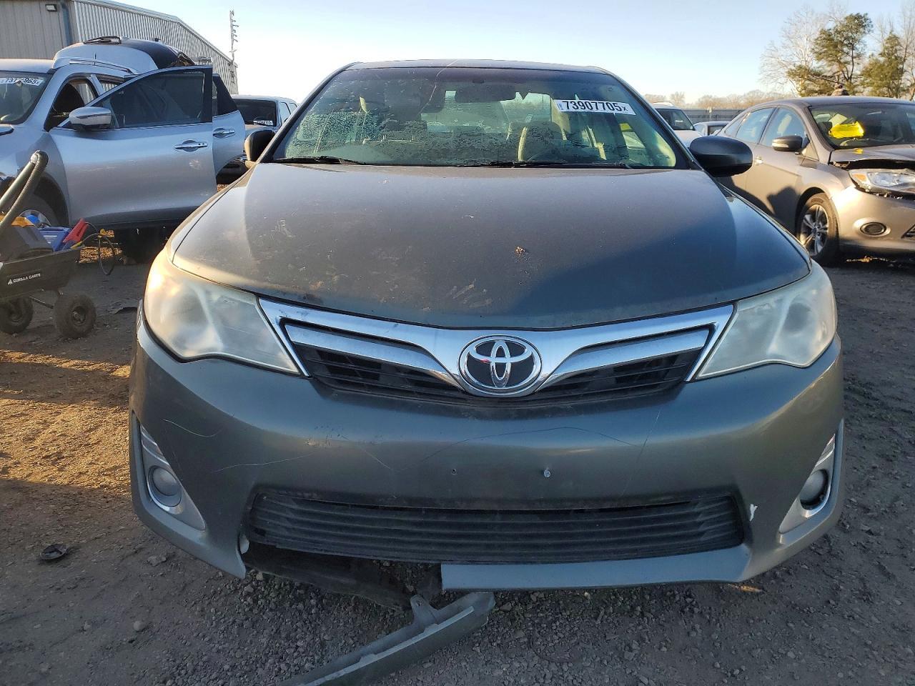 2012 Toyota Camry Base - Фото 5