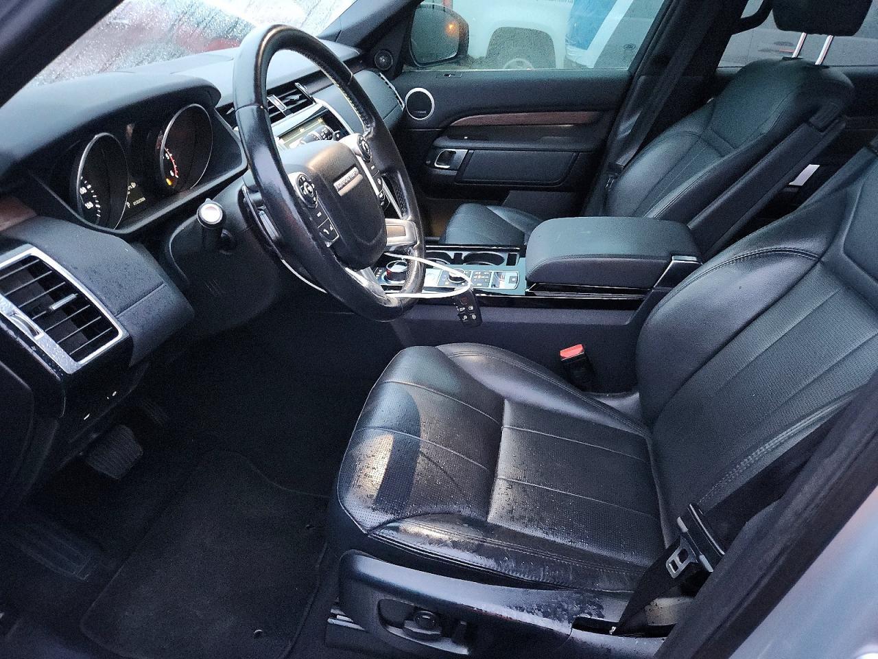 2017 Land Rover Discovery Hse - Image 7