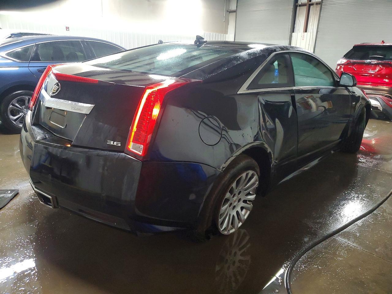 2012 Cadillac Cts - Фото 3