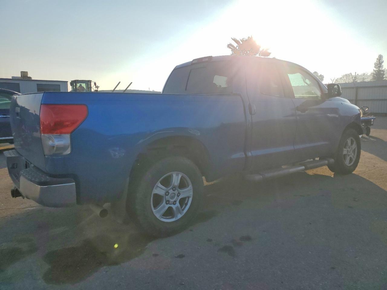 2008 Toyota Tundra Double Cab - Фото 3