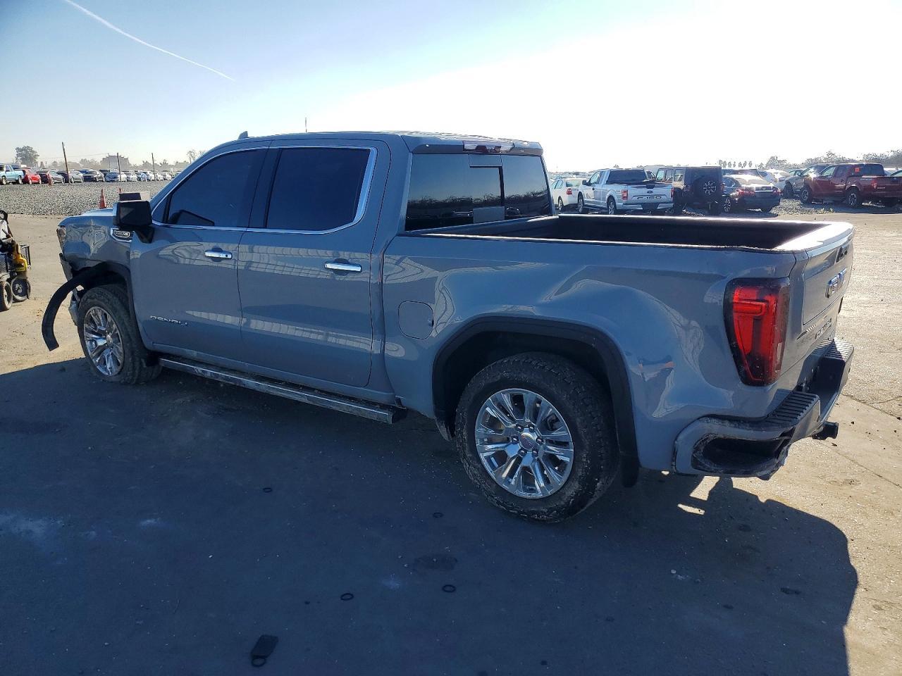 2024 GMC Sierra K1500 Denali - Фото 2