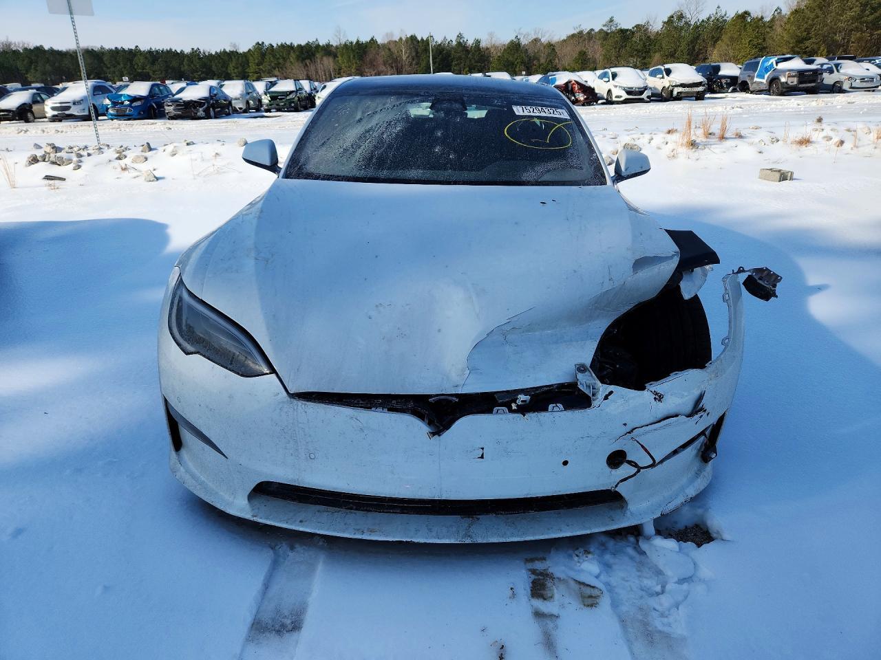 2022 Tesla Model S - Image 5