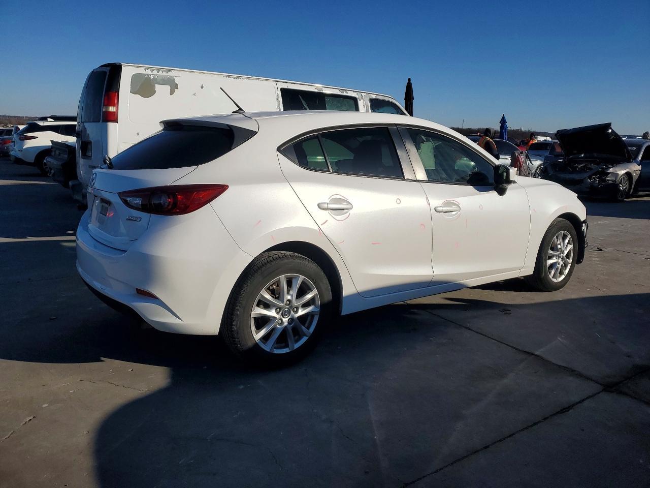 2018 Mazda 3 Sport - Фото 3