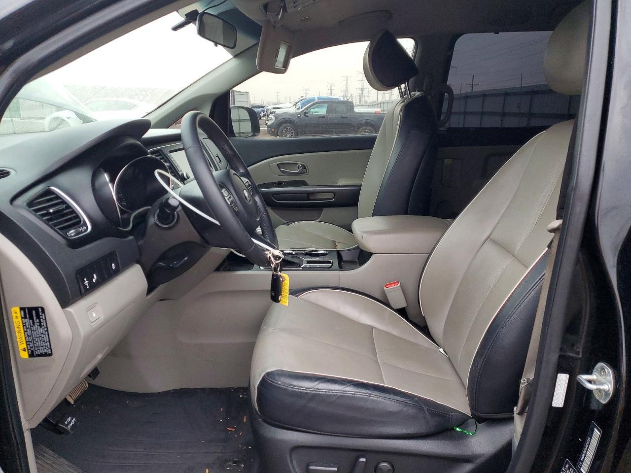 2020 Kia Sedona Lx - Фото 7