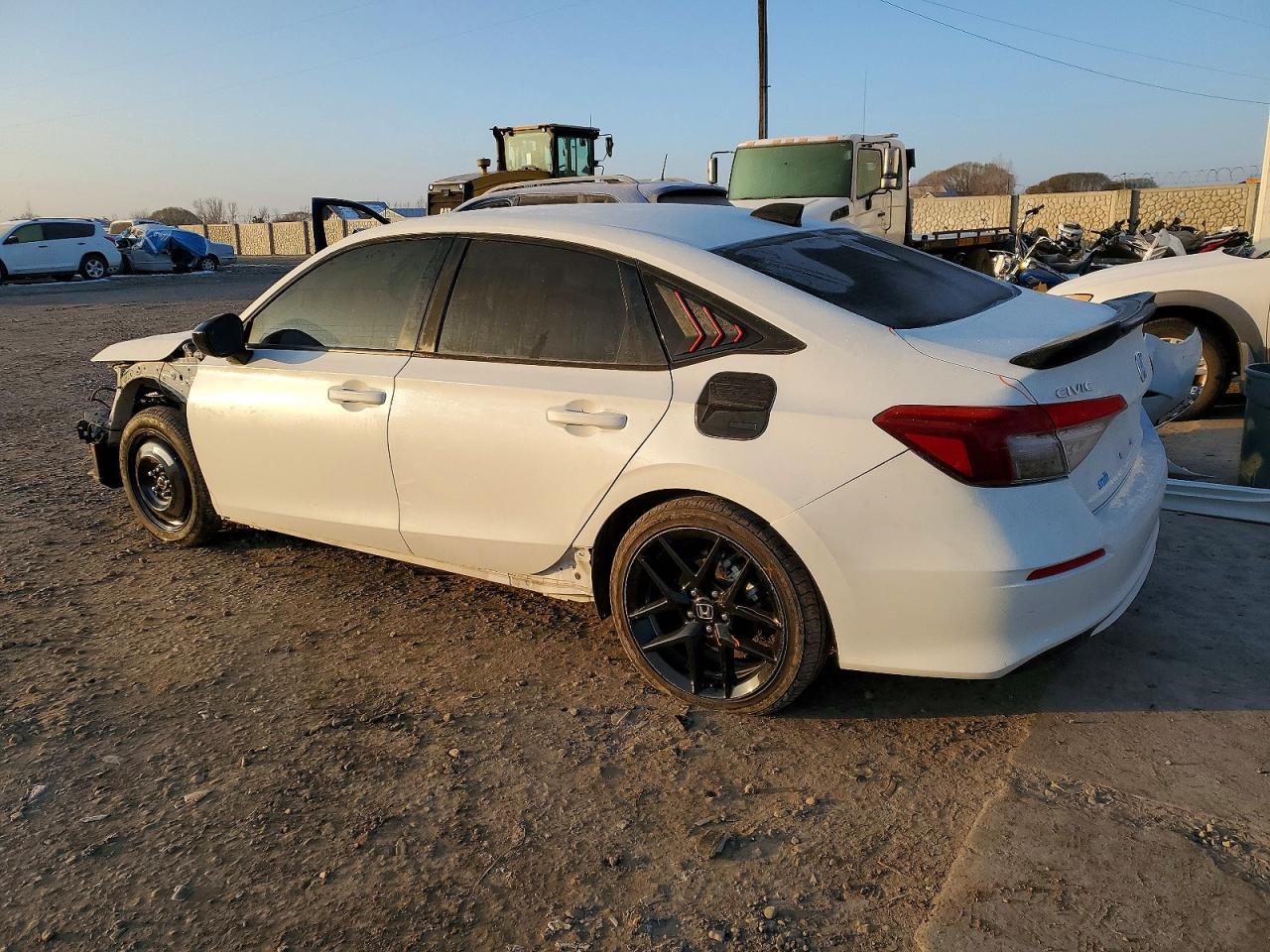 2025 Honda Civic Sport - Фото 2