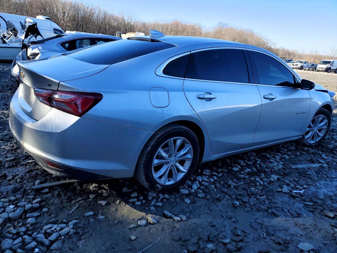 2020 Chevrolet Malibu Lt - Image 3