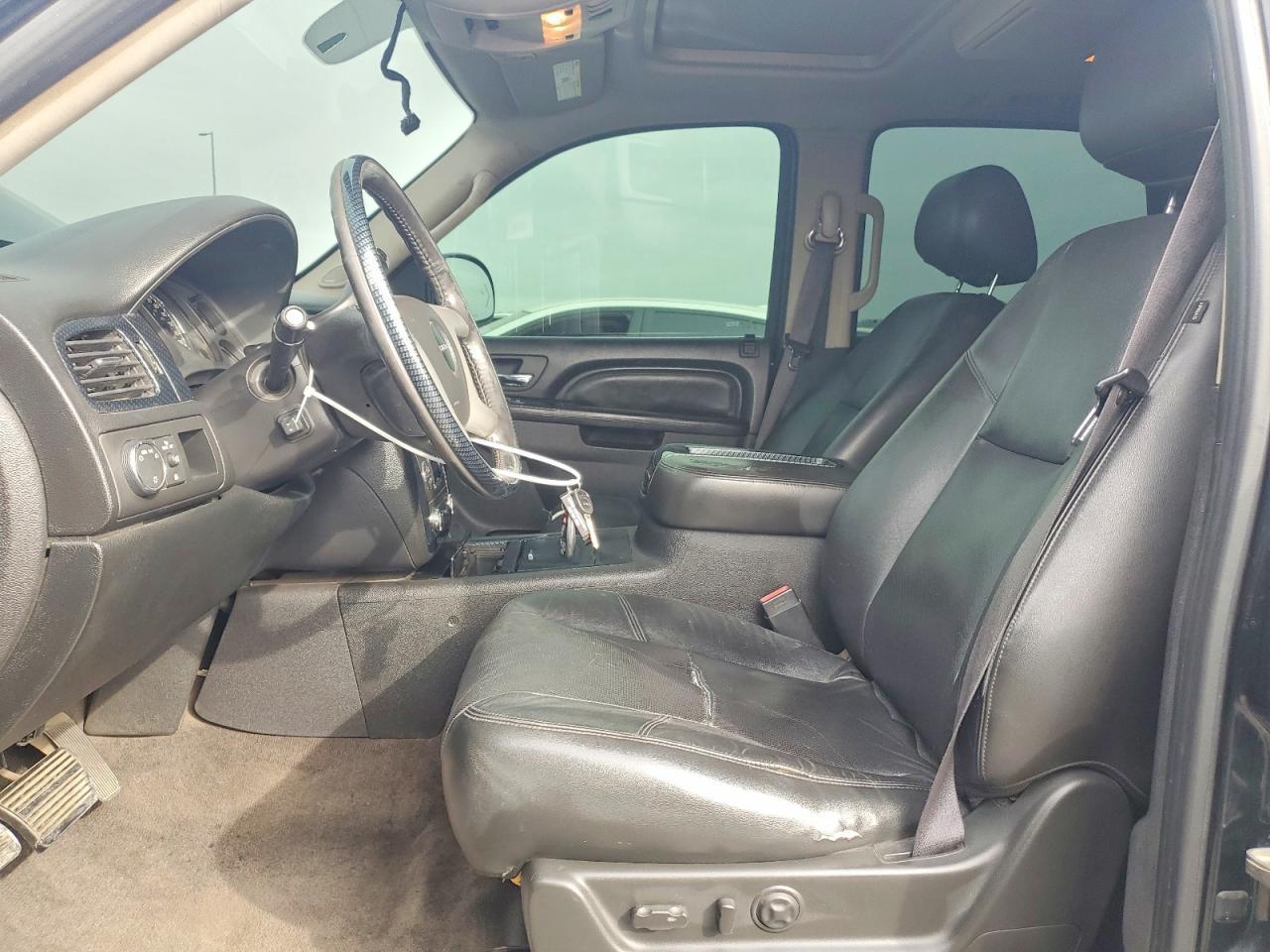 2011 GMC Yukon Denali - Фото 7