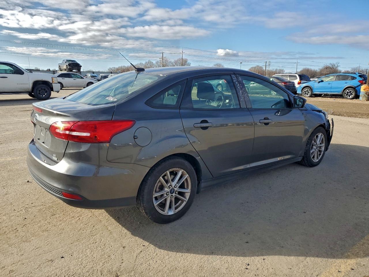 2018 Ford Focus Se - Фото 3