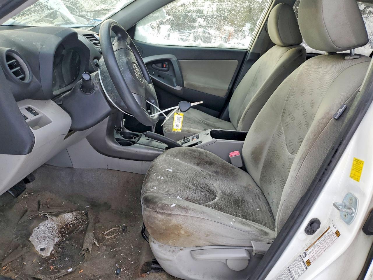 2010 Toyota Rav4 - Image 7