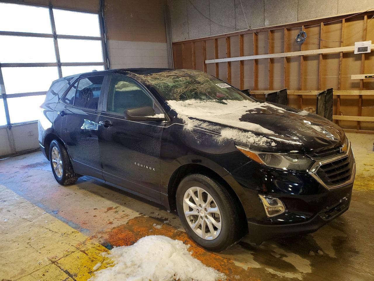 2021 Chevrolet Equinox Ls - Image 4