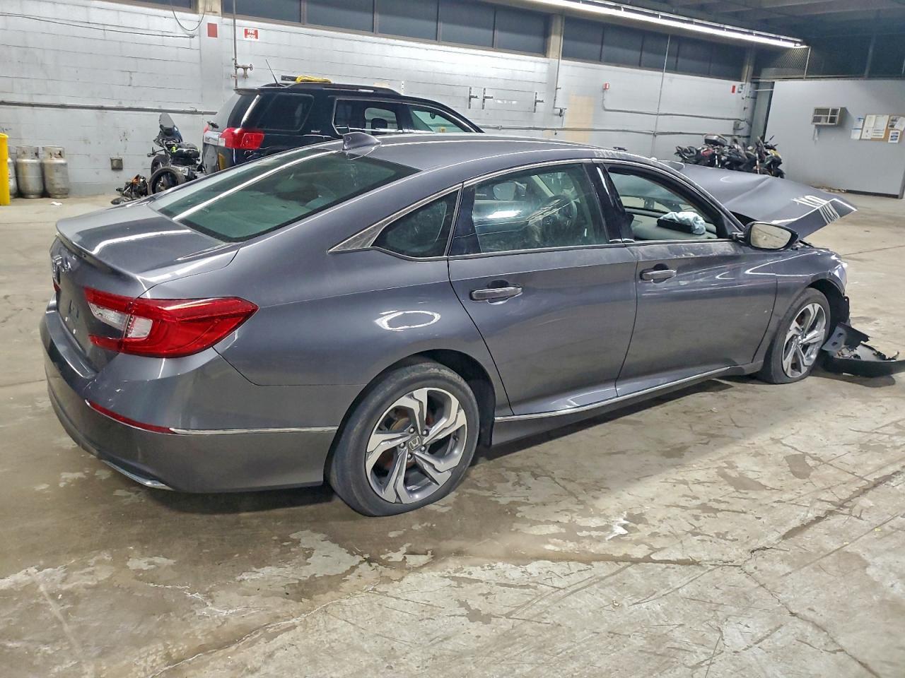 2018 Honda Accord Ex - Фото 3