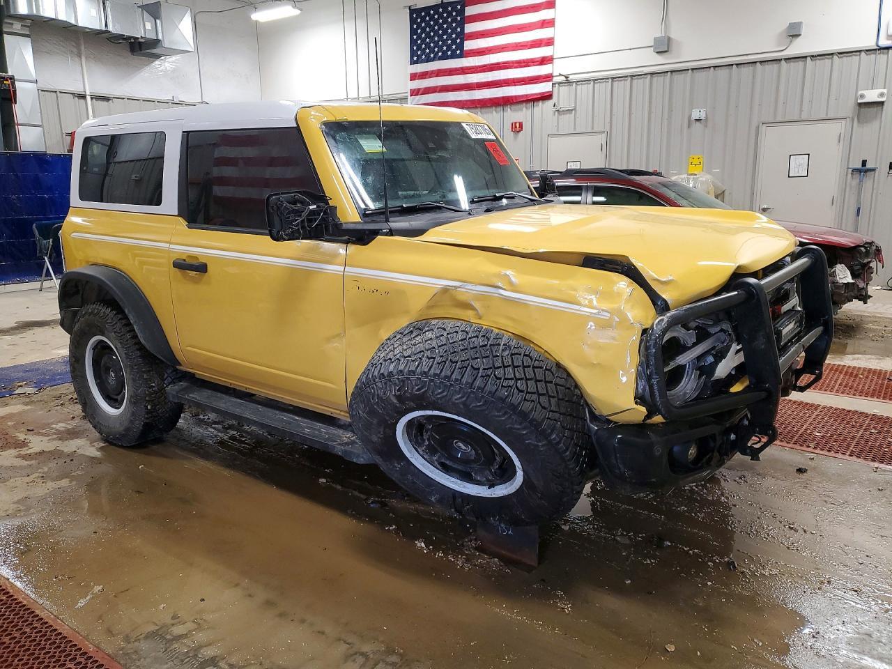 2024 Ford Bronco Heritage Limited - Image 4