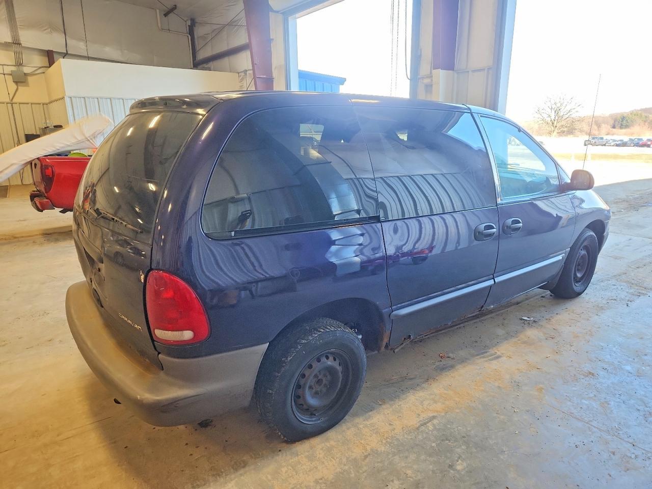 1999 Dodge Caravan - Фото 3