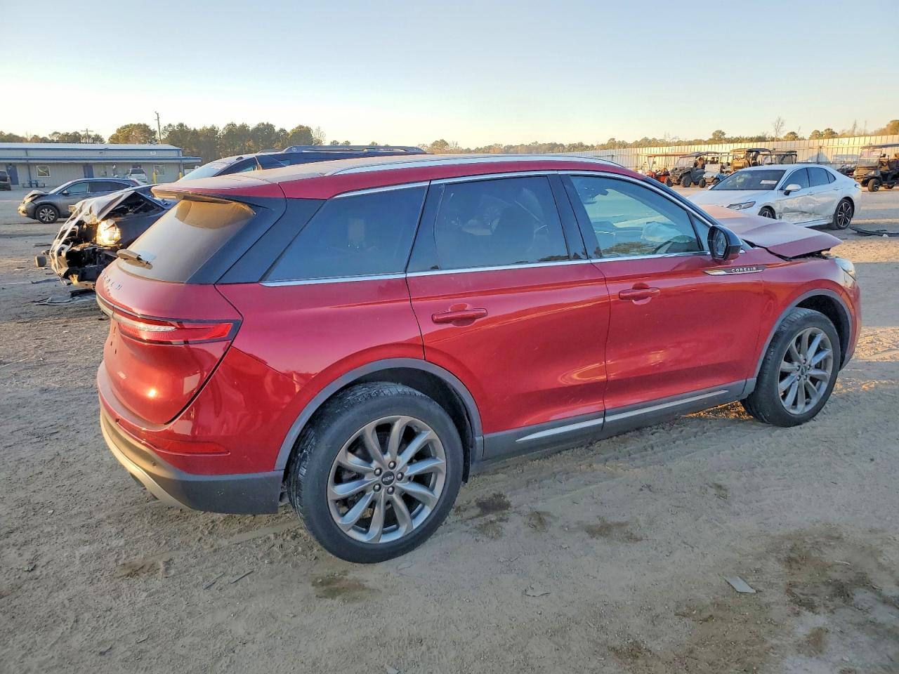 2020 Lincoln Corsair - Фото 3