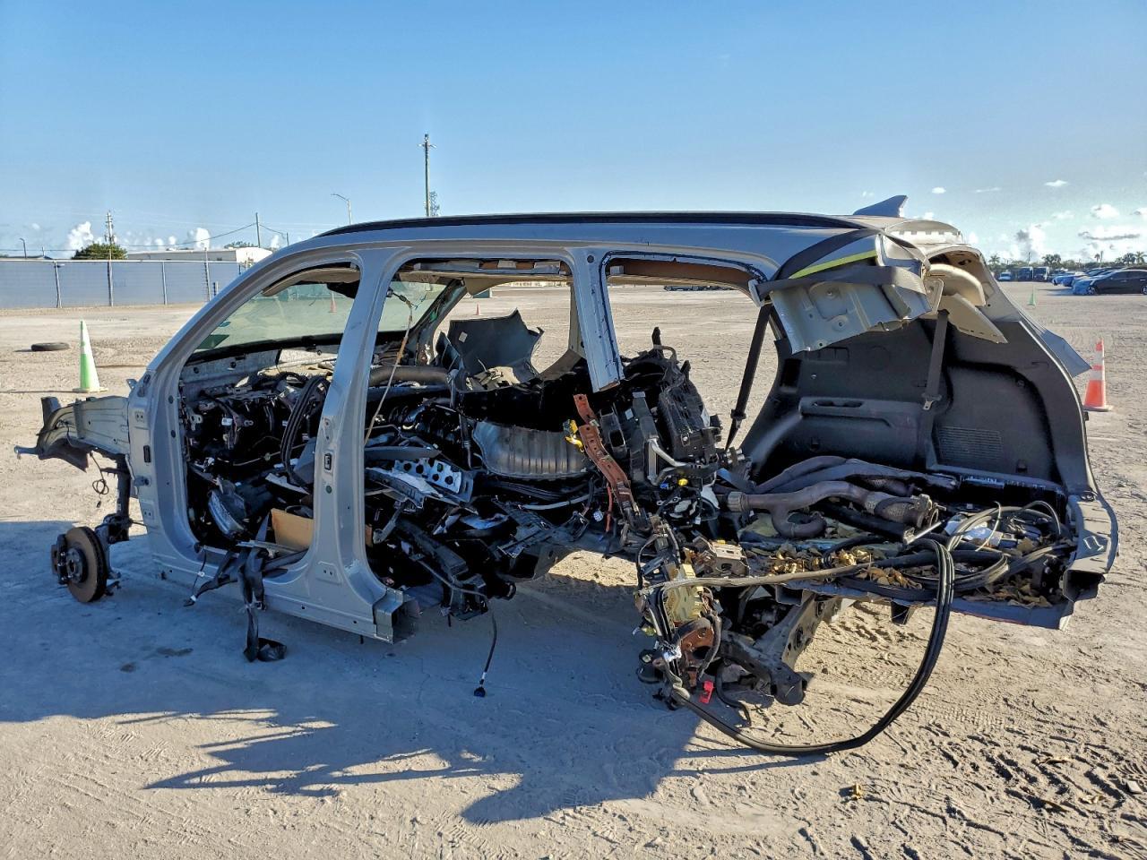 2022 Kia Telluride Ex - Фото 2