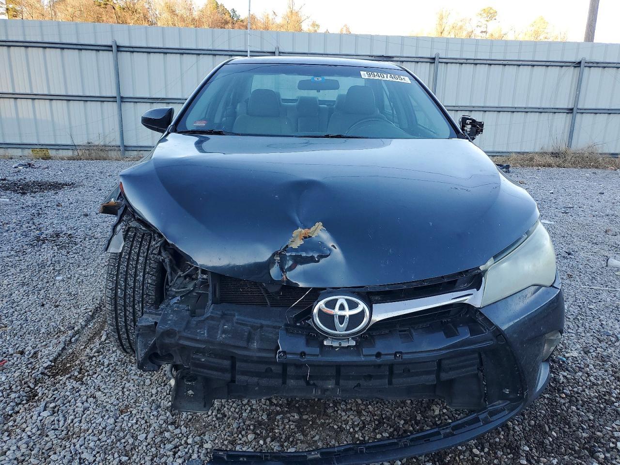2015 Toyota Camry Le - Image 5