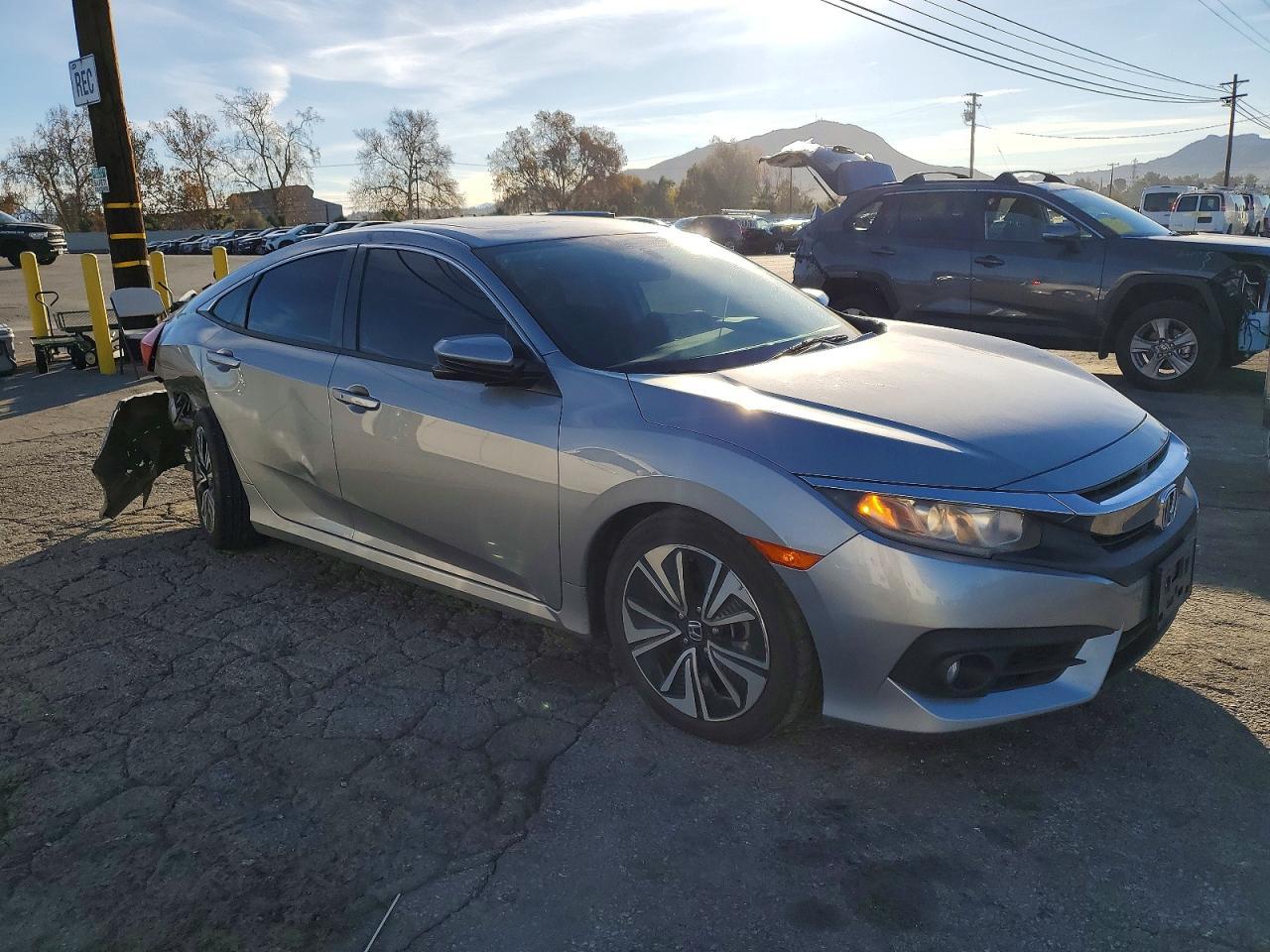 2016 Honda Civic Ex - Фото 4