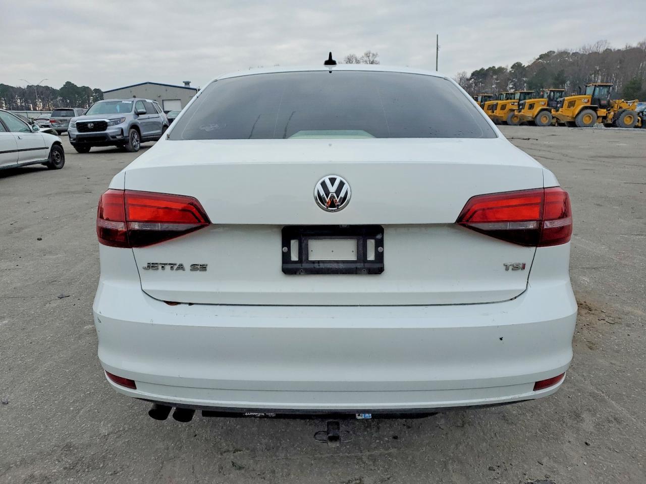 2017 Volkswagen Jetta Se - Фото 6