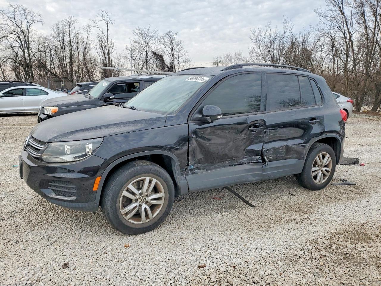 2016 Volkswagen Tiguan S