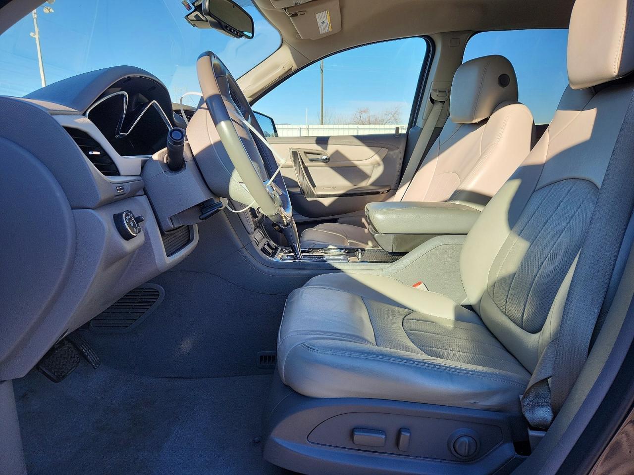 2017 Chevrolet Traverse Premier - Фото 7