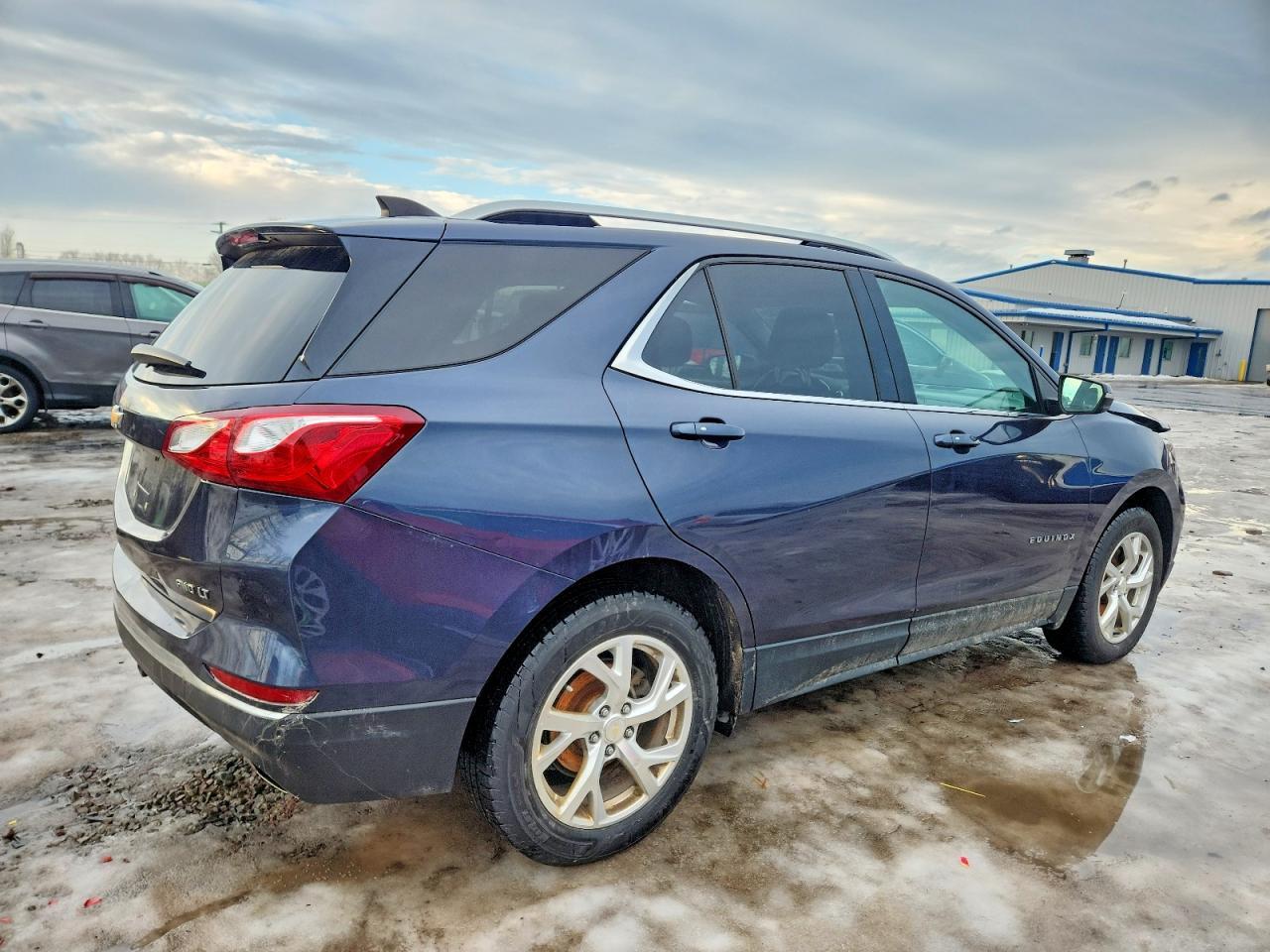 2019 Chevrolet Equinox Lt - Image 3