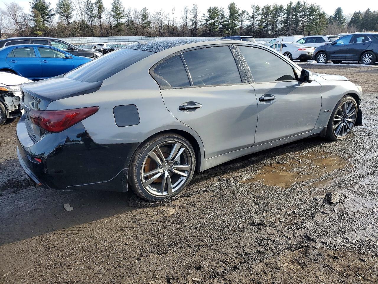 2017 Infiniti Q50 Red Sport 400 - Image 3