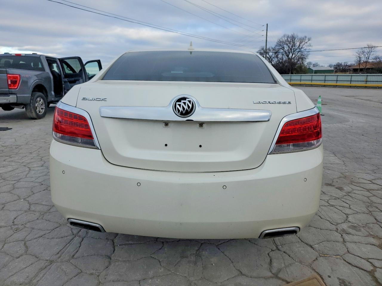 2012 Buick Lacrosse Premium - Image 6