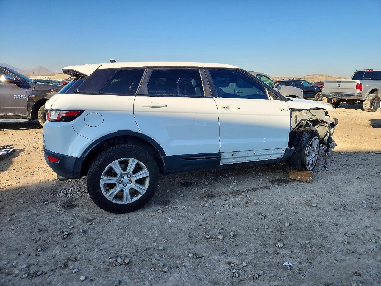 2016 Land Rover Range Rover Evoque Se - Фото 3