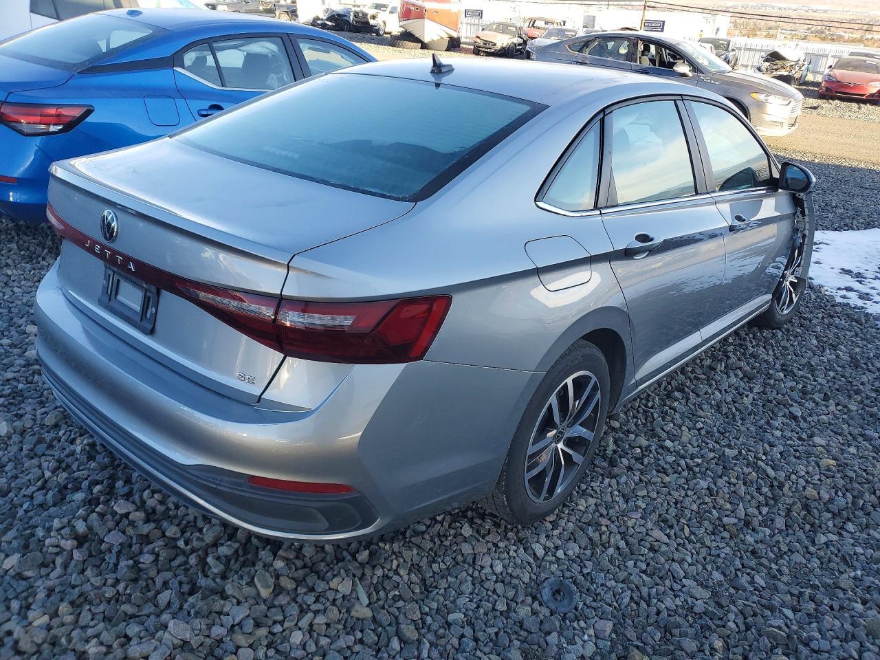 2025 Volkswagen Jetta Se - Фото 3