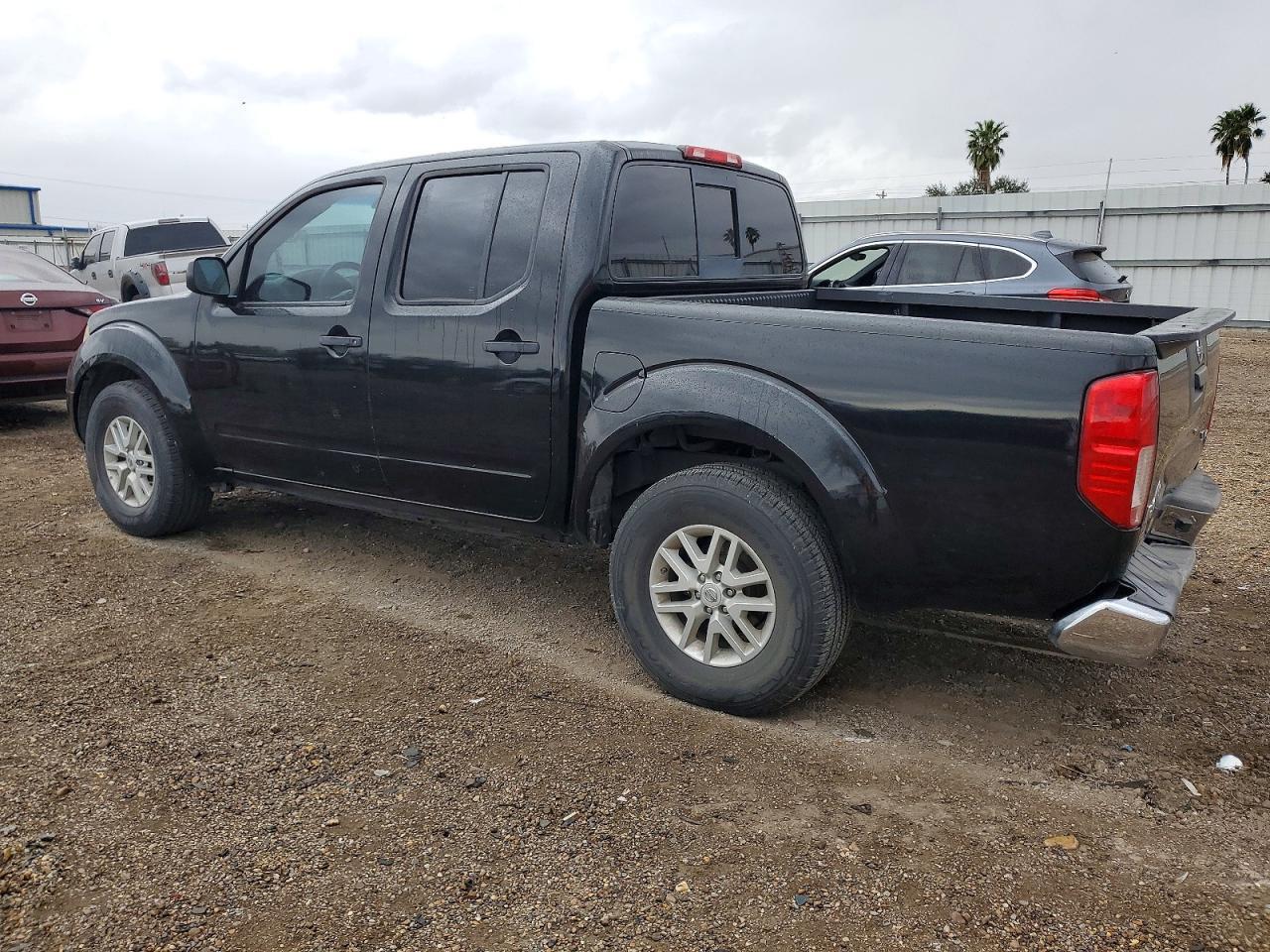 2018 Nissan Frontier S - Image 2