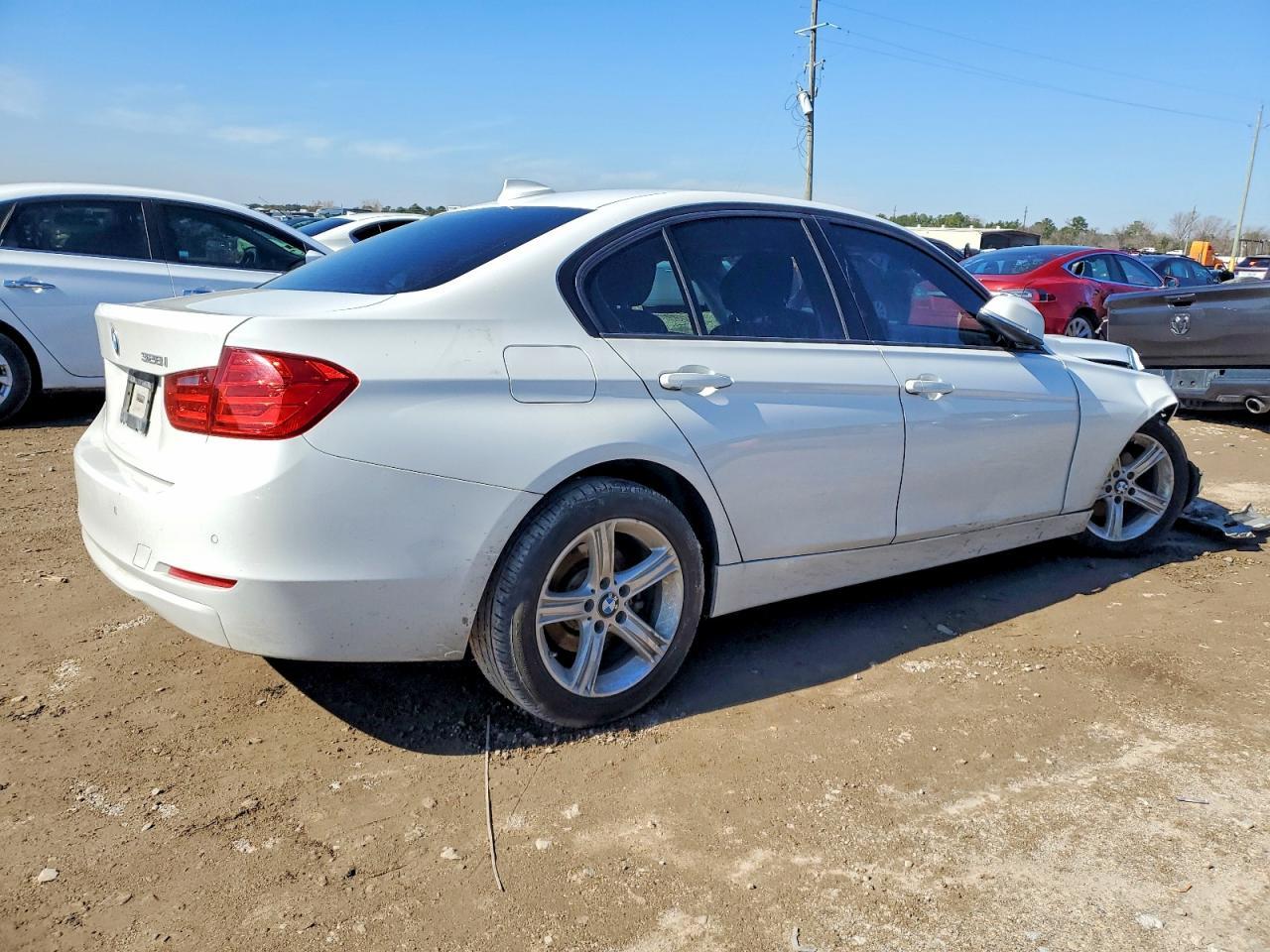 2014 BMW 328 I Sulev - Фото 3