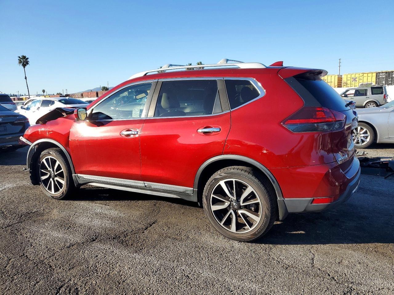 2019 Nissan Rogue S - Фото 2