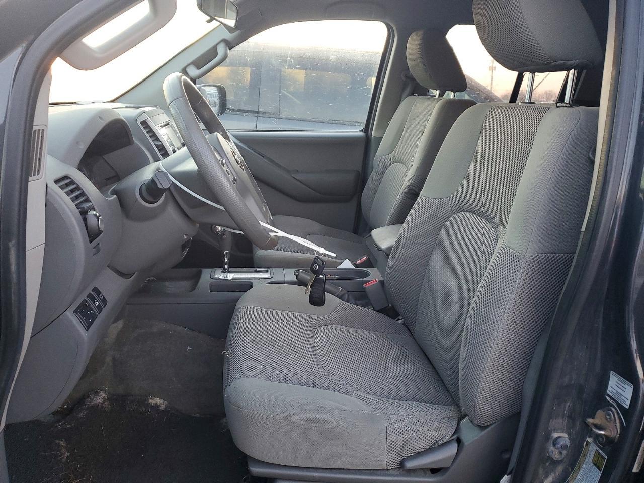2013 Nissan Frontier S - Фото 7