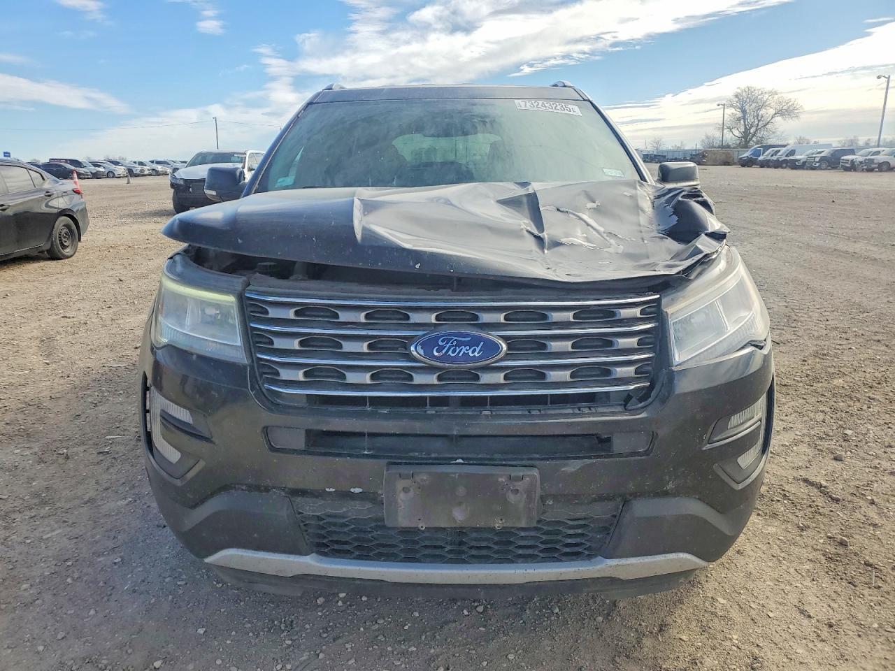 2017 Ford Explorer Xlt - Фото 5