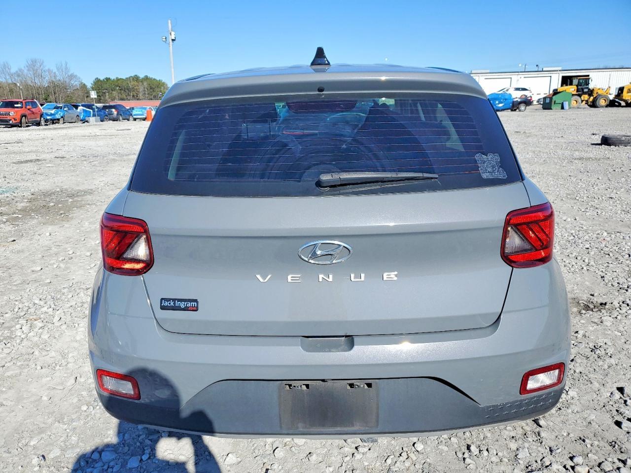 2021 Hyundai Venue Se - Image 6
