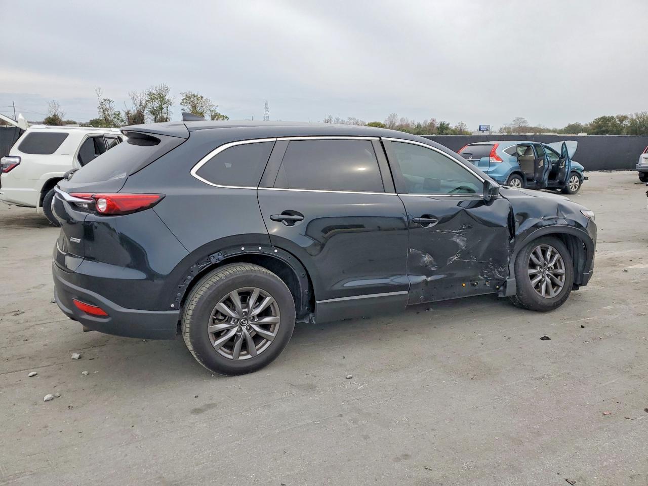 2019 Mazda Cx-9 Sport - Image 3